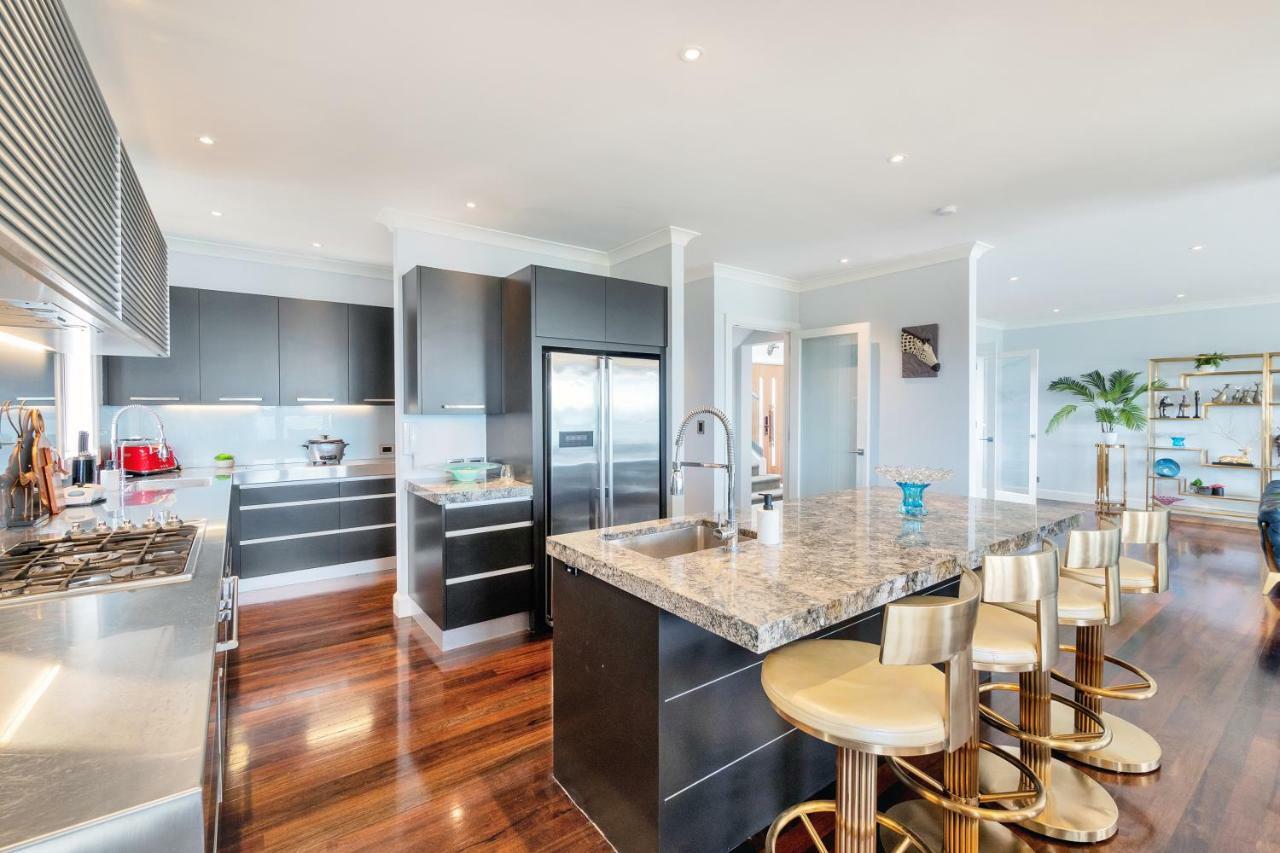 Vila Orakei Grandeur Mansion With Sea Views & Pool Auckland Exteriér fotografie